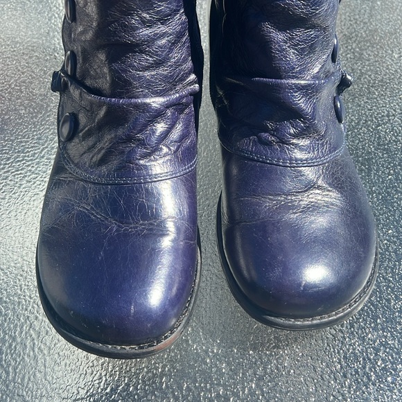 Miss Moo’s Blue Bloom Boots - 8.5 - Picture 2 of 9